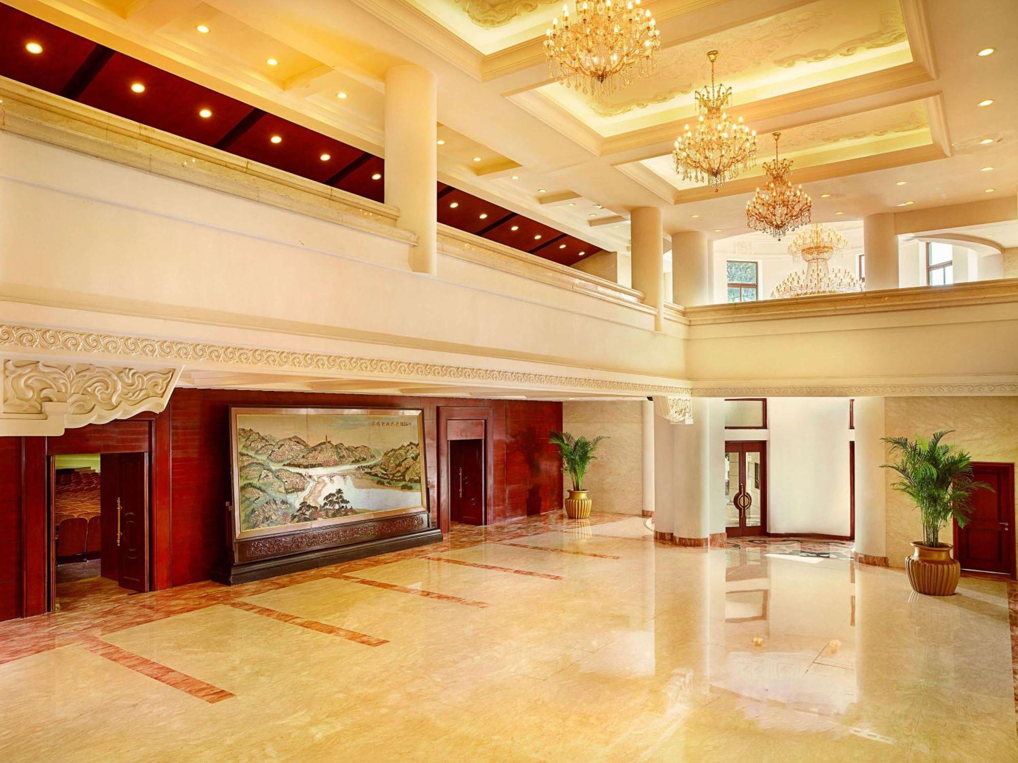 Sofitel Legend People'S Grand Hotel Xi'An Xian Bagian luar foto